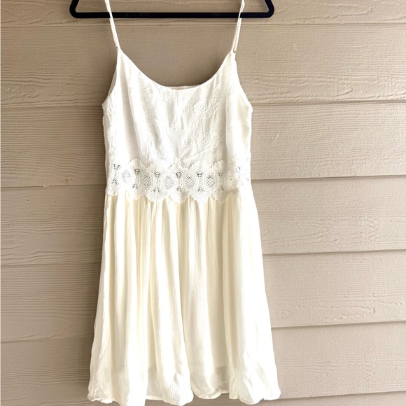J.O.A. White Lace Dress - Picture 1 of 5